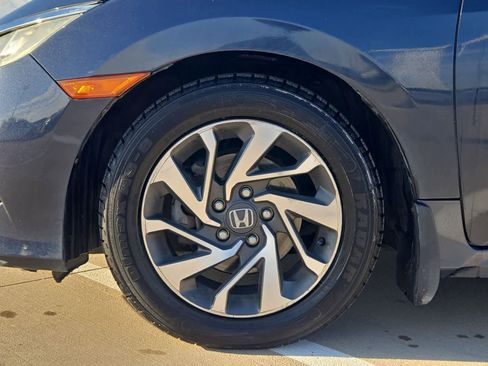 Used 2016 Honda Civic EX image 12