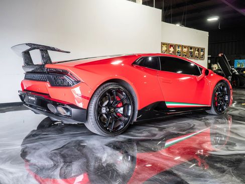 Used 2016 Lamborghini Huracan LP 580-2 image 7