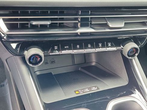 New 2026 Chevrolet Traverse LT image 31