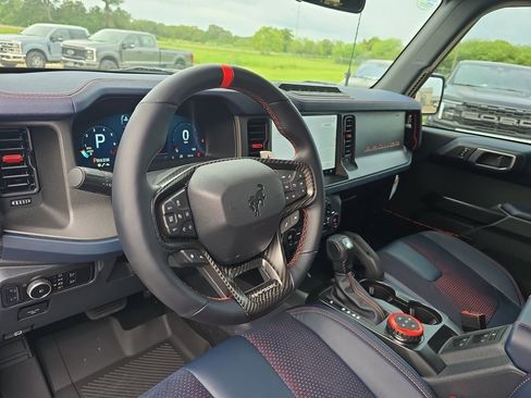 New 2025 Ford Bronco Raptor w/ Interior Carbon Fiber Pack image 15