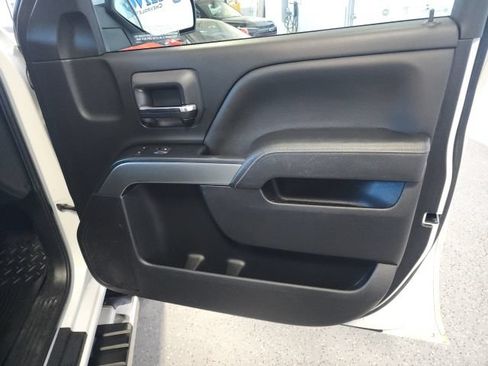Used 2019 Chevrolet Silverado 2500 LT AWD/4WD image 16