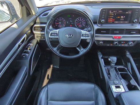 Used 2020 Kia Telluride S image 16