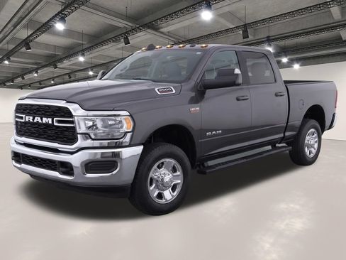 Used 2022 RAM 2500 Tradesman AWD/4WD image 1