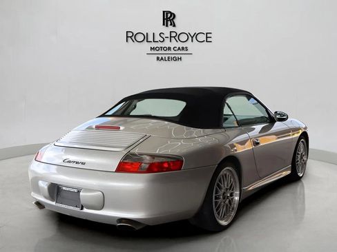 Used 2005 Porsche 911 Carrera image 4