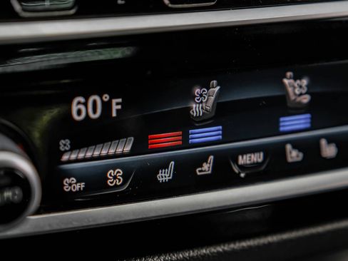 Used 2020 BMW M5 w/ Executive Package AWD/4WD image 32