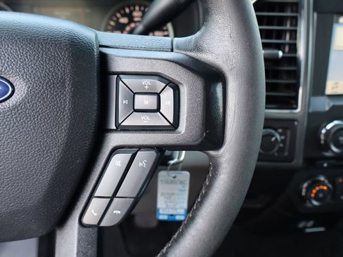 Used 2018 Ford F150 XLT w/ Equipment Group 302A Luxury AWD/4WD image 25