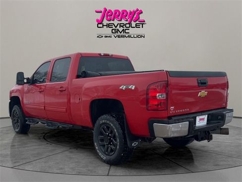 Used 2013 Chevrolet Silverado 2500 LTZ w/ LTZ Plus Package image 3
