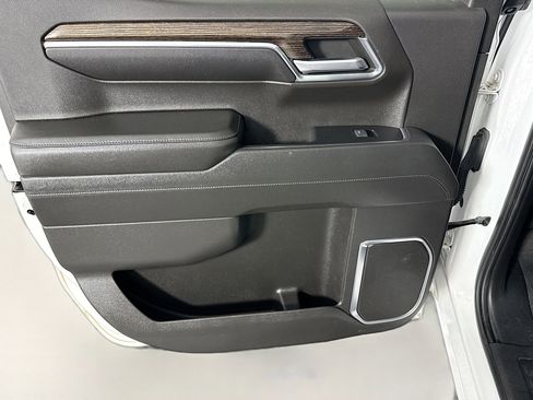 Used 2022 GMC Sierra 1500 Elevation w/ X31 Off-Road Package image 25