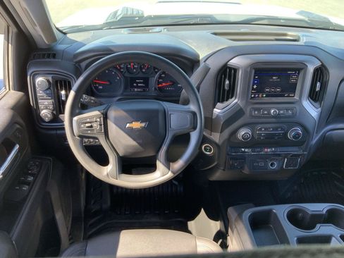 Used 2024 Chevrolet Silverado 2500 W/T w/ WT Convenience Package AWD/4WD image 26