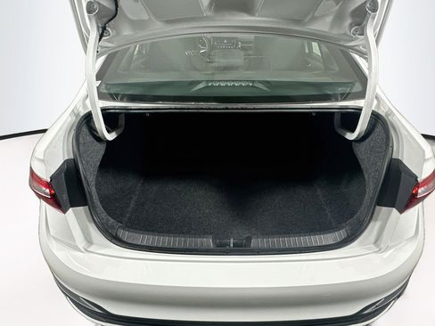 Used 2025 Volkswagen Jetta Sport FWD image 27