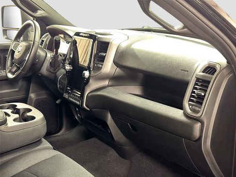 New 2026 RAM 2500 Tradesman AWD/4WD image 27