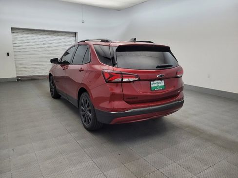 Used 2022 Chevrolet Equinox RS w/ RS Leather Package FWD image 5