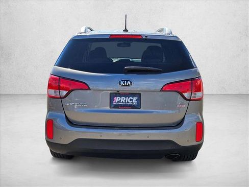Used 2015 Kia Sorento LX FWD image 7