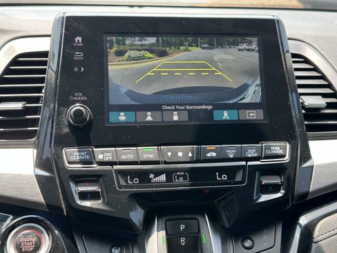 Used 2023 Honda Odyssey Touring image 31