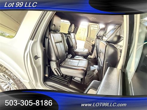 Used 2015 Ford Expedition EL XLT w/ Equipment Group 202A AWD/4WD image 19