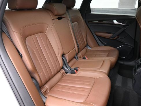 Used 2020 Audi Q5 2.0T Premium w/ Convenience Package AWD/4WD image 25