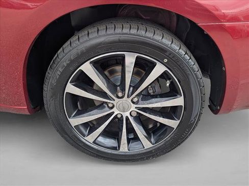 Used 2014 Chrysler 200 S image 23