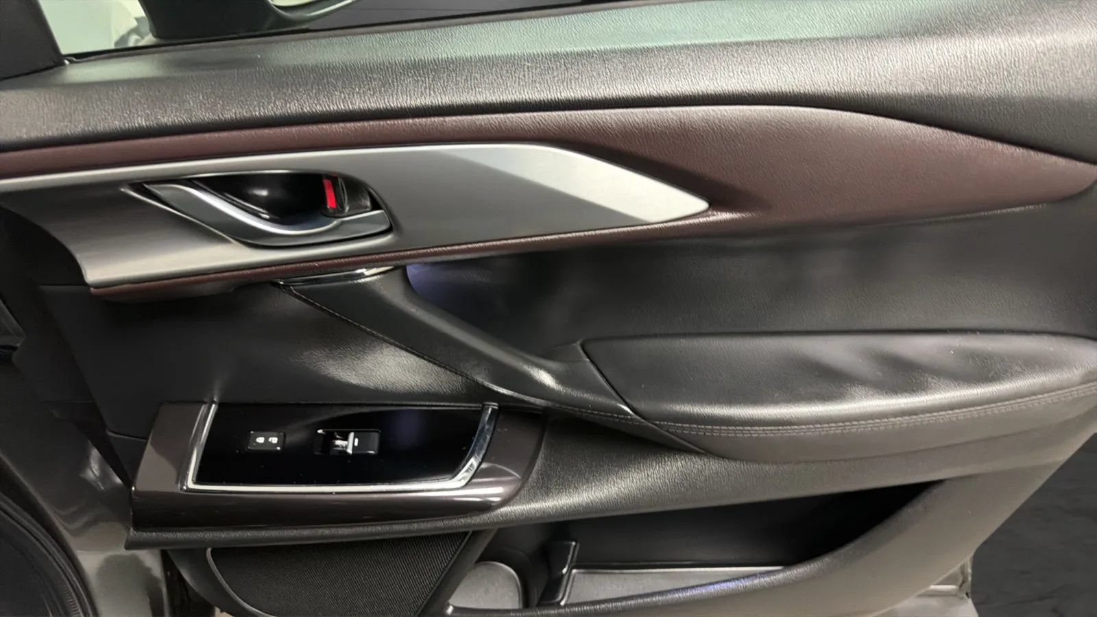 Used 2017 MAZDA CX-9 Grand Touring FWD image 19