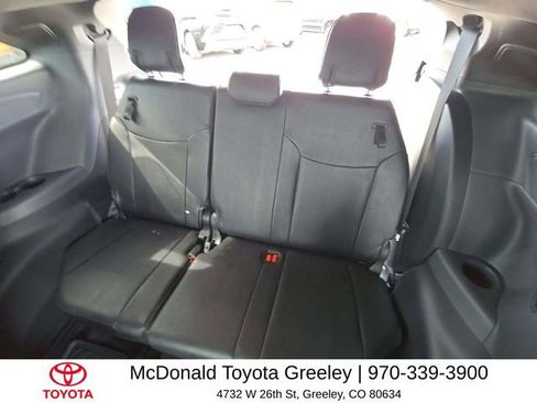 Used 2024 Toyota Sienna XSE w/ XSE Premium Package image 8