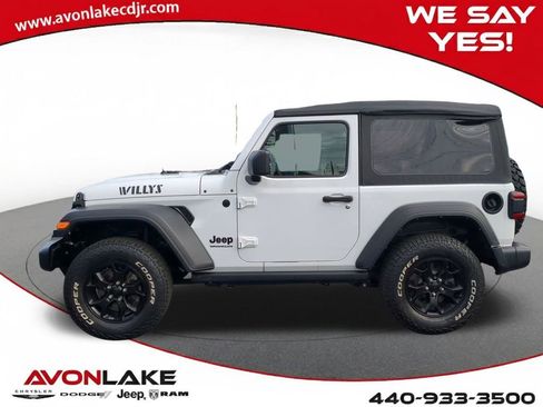 Used 2021 Jeep Wrangler Willys image 3