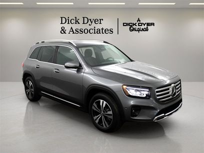 New 2025 Mercedes-Benz GLB 250