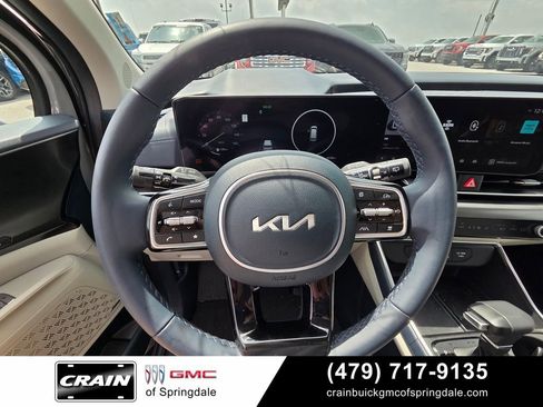Used 2026 Kia Carnival SX Prestige FWD image 14