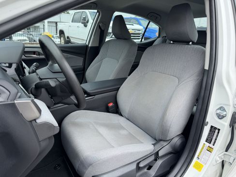 Used 2025 Toyota Camry LE FWD image 11