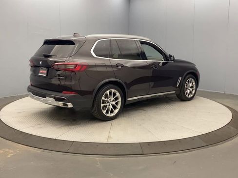 Used 2023 BMW X5 xDrive40i w/ Premium Package AWD/4WD image 5