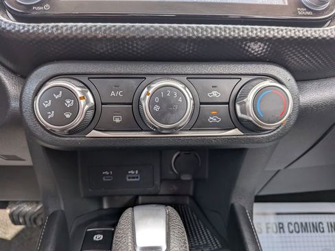 Used 2024 Nissan Kicks SV image 18