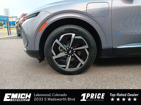 Used 2024 Chevrolet Equinox EV LT AWD/4WD image 26