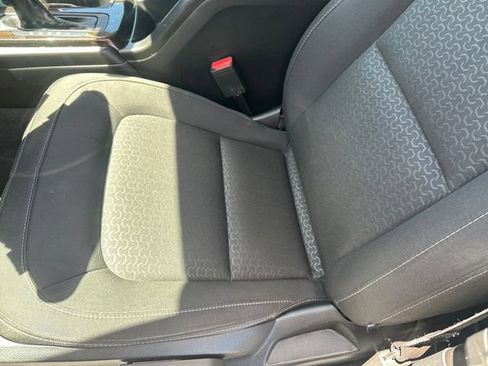 Certified 2022 GMC Canyon Elevation RWD image 11