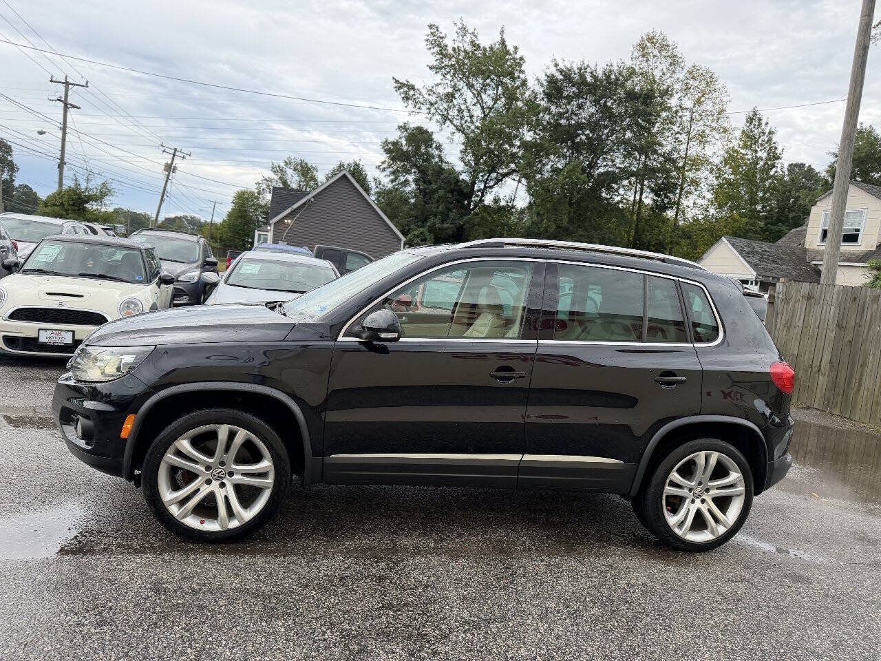 Used 2012 Volkswagen Tiguan SEL AWD/4WD image 4