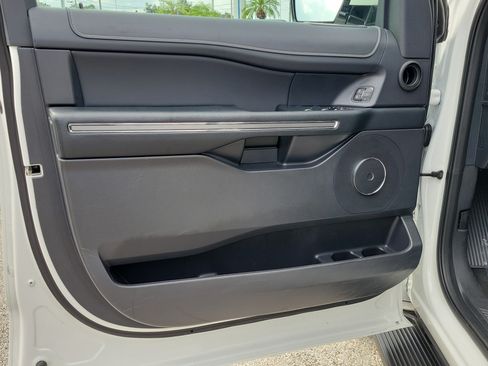 Certified 2024 Ford Expedition Max XLT RWD image 19