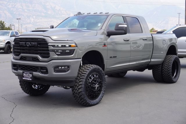 Used 2026 RAM 3500 Laramie AWD/4WD image 1