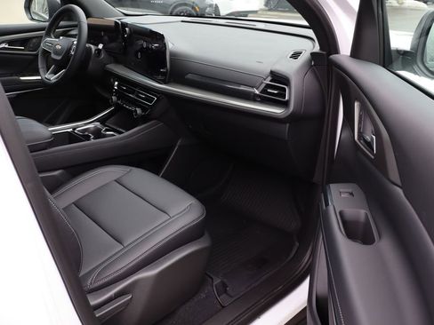 New 2026 Chevrolet Traverse LT w/ Sun and Wheel Package image 47