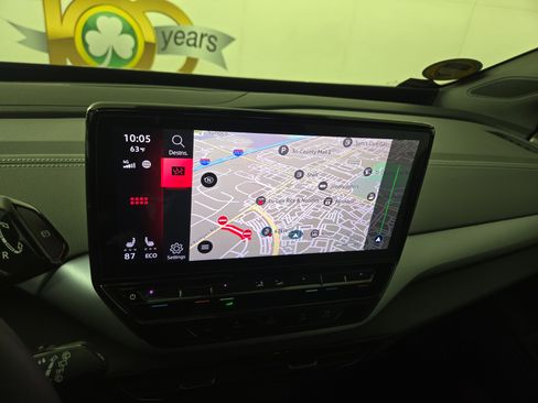 Used 2024 Volkswagen ID.4 2WD image 21