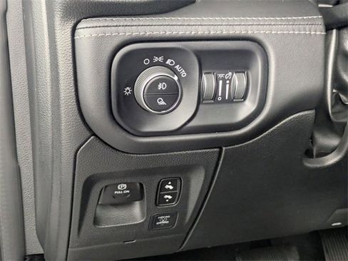 Used 2025 RAM 1500 Limited image 15