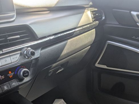 Used 2022 Kia Telluride LX image 23