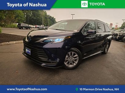 Used 2021 Toyota Sienna LE