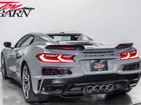Used 2025 Chevrolet Corvette Z06 w/ Battery Protection Package RWD image 19