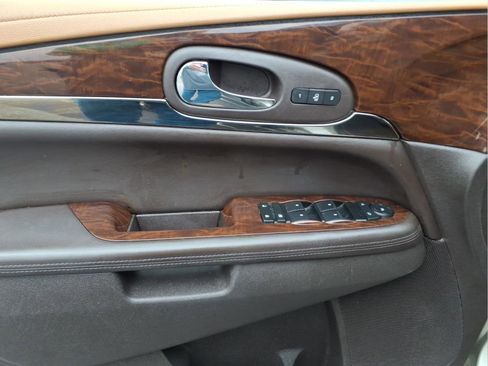 Used 2014 Buick Enclave Leather image 17
