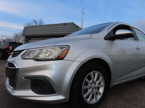 Used 2017 Chevrolet Sonic LT image 32