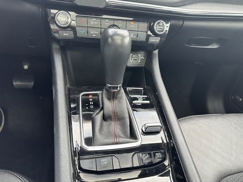 Used 2022 Jeep Compass Trailhawk w/ Sun and Sound Group image 22