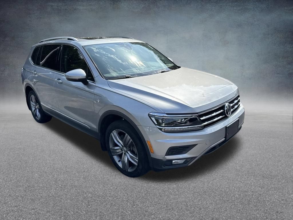 Used 2020 Volkswagen Tiguan SEL w/ 3rd Row Seat Package AWD/4WD image 14