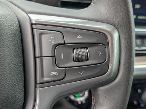 Used 2025 Chevrolet Silverado 2500 LT w/ Convenience Package AWD/4WD image 23