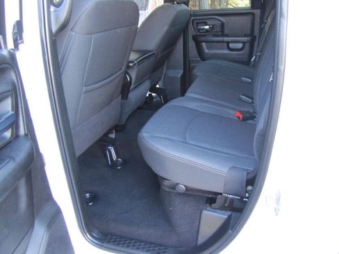 Used 2023 RAM 1500 Warlock AWD/4WD image 17