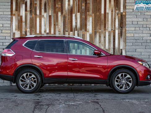 Used 2016 Nissan Rogue SL w/ SL Premium Package image 8