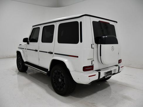 Used 2025 Mercedes-Benz G 580 w/ EQ Technology image 3