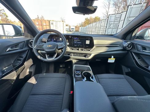 New 2026 Chevrolet Equinox LT w/ Safety and Technology Package image 23