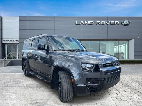 Used 2025 Land Rover Defender 130 V8 image 5